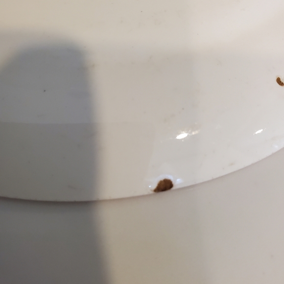 Sebring Pottery Serenade Maroon & 22 Kt. gold trim plates (4) - Picture 10 of 15